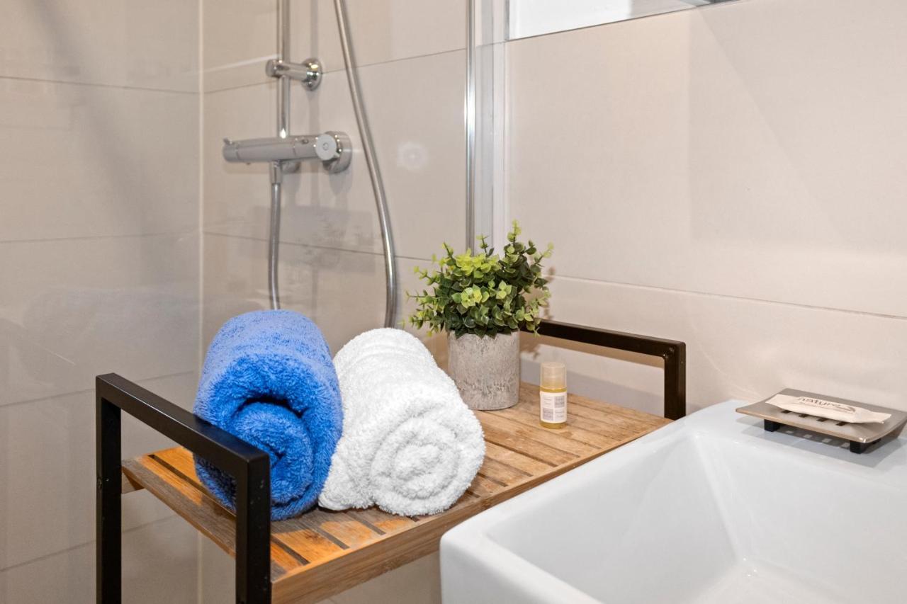 Altstadt - Exklusive 3-Zi-Wohnung Mit 90 Qm Und Grossem Balkon Norimberga Esterno foto