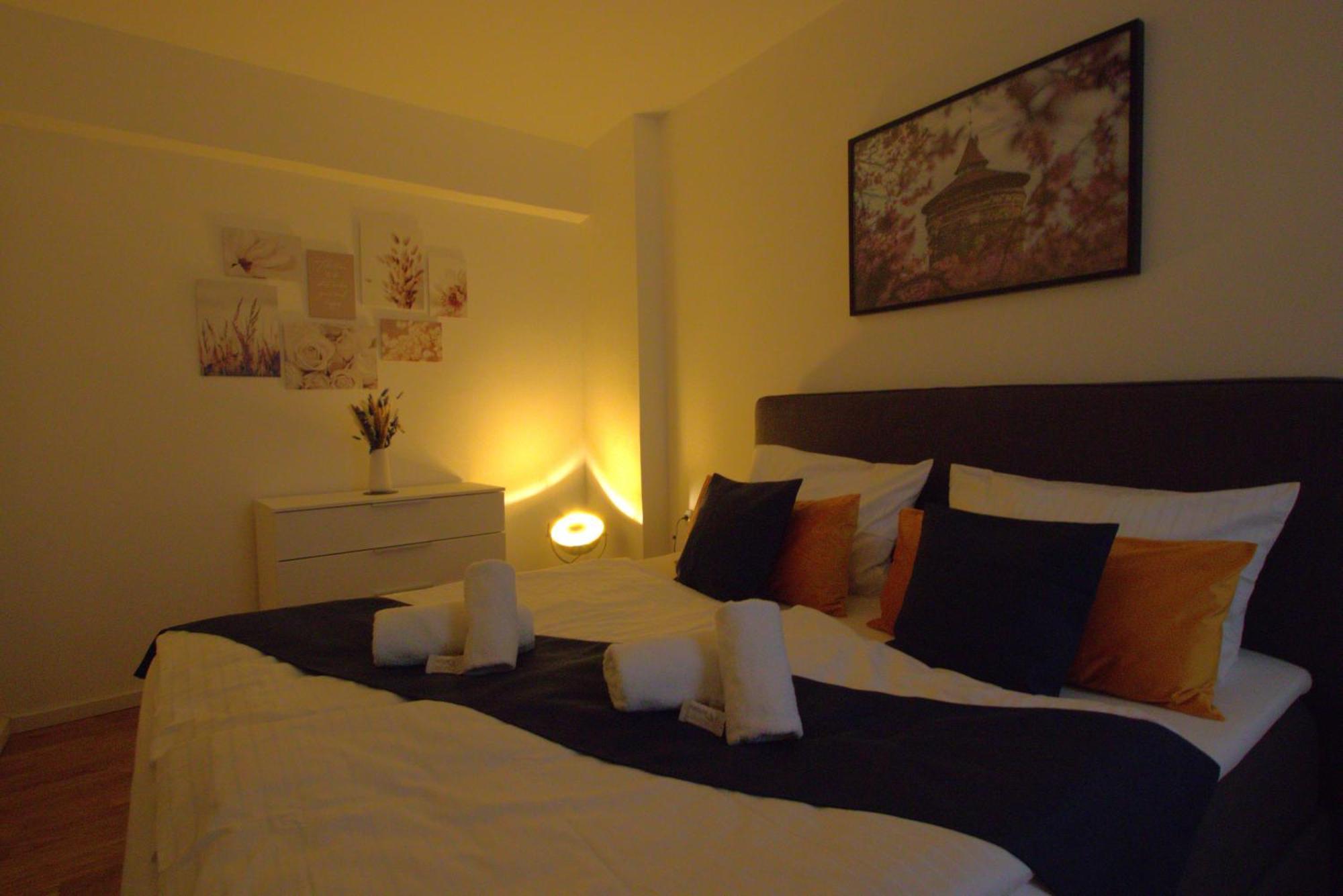 Altstadt - Exklusive 3-Zi-Wohnung Mit 90 Qm Und Grossem Balkon Norimberga Esterno foto