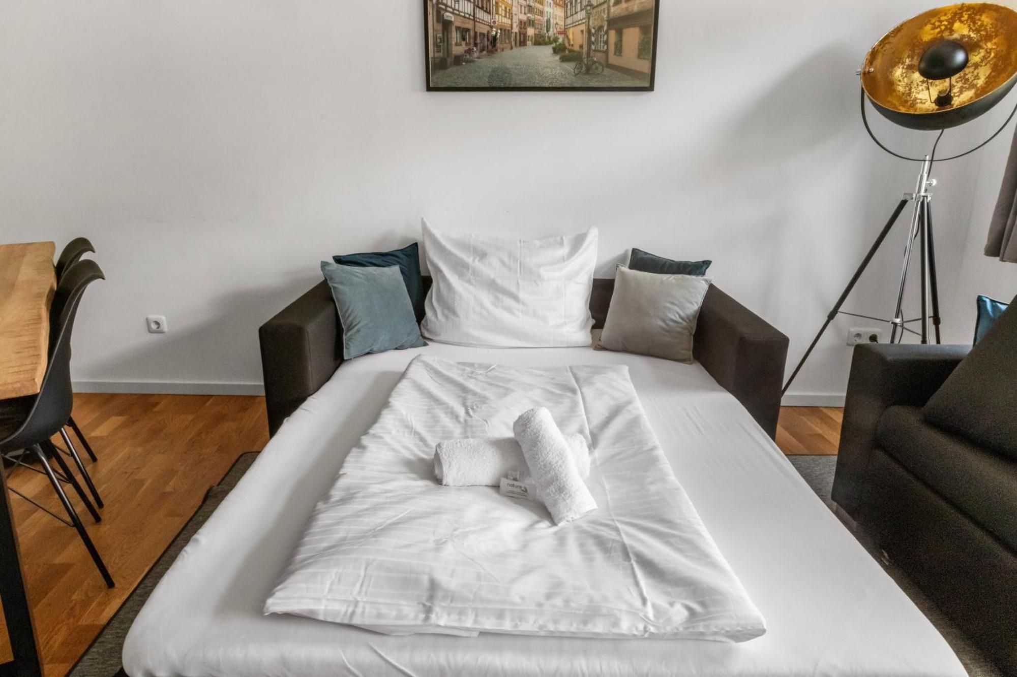 Altstadt - Exklusive 3-Zi-Wohnung Mit 90 Qm Und Grossem Balkon Norimberga Esterno foto